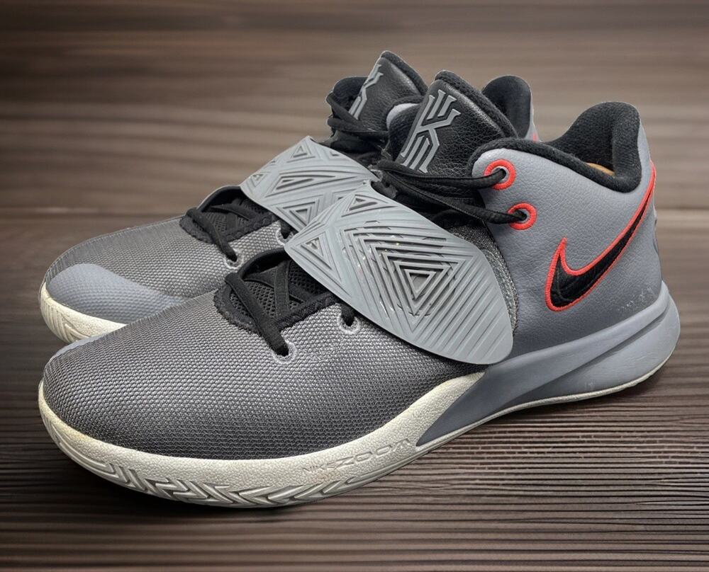 Nike Kyrie Irving Flytrap Gray Black NBA Basketball Shoes Mens 11.5 Fast Ship
